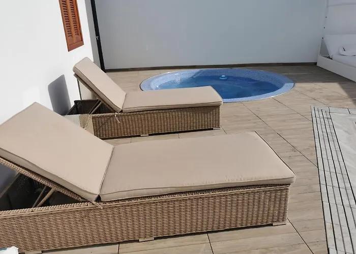 Villa Luxury Anjomacar